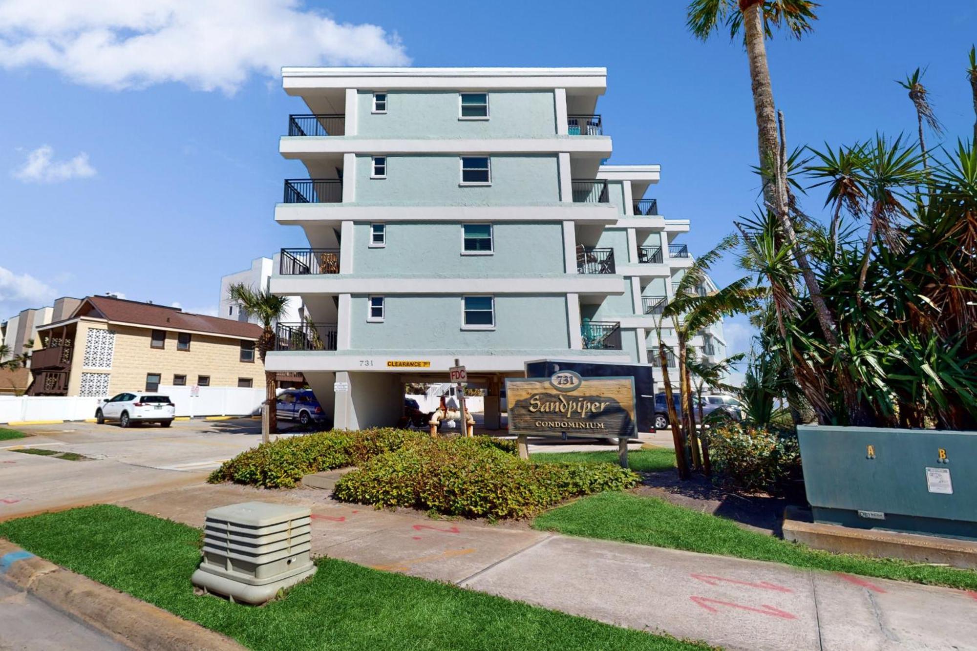Jax Beach Oceanfront Getaway Джэксонвилл-Бич Номер фото